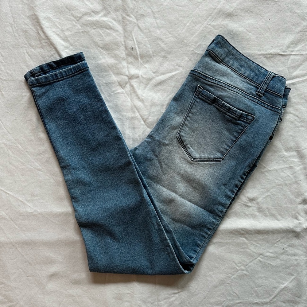 Light Wash Jeans